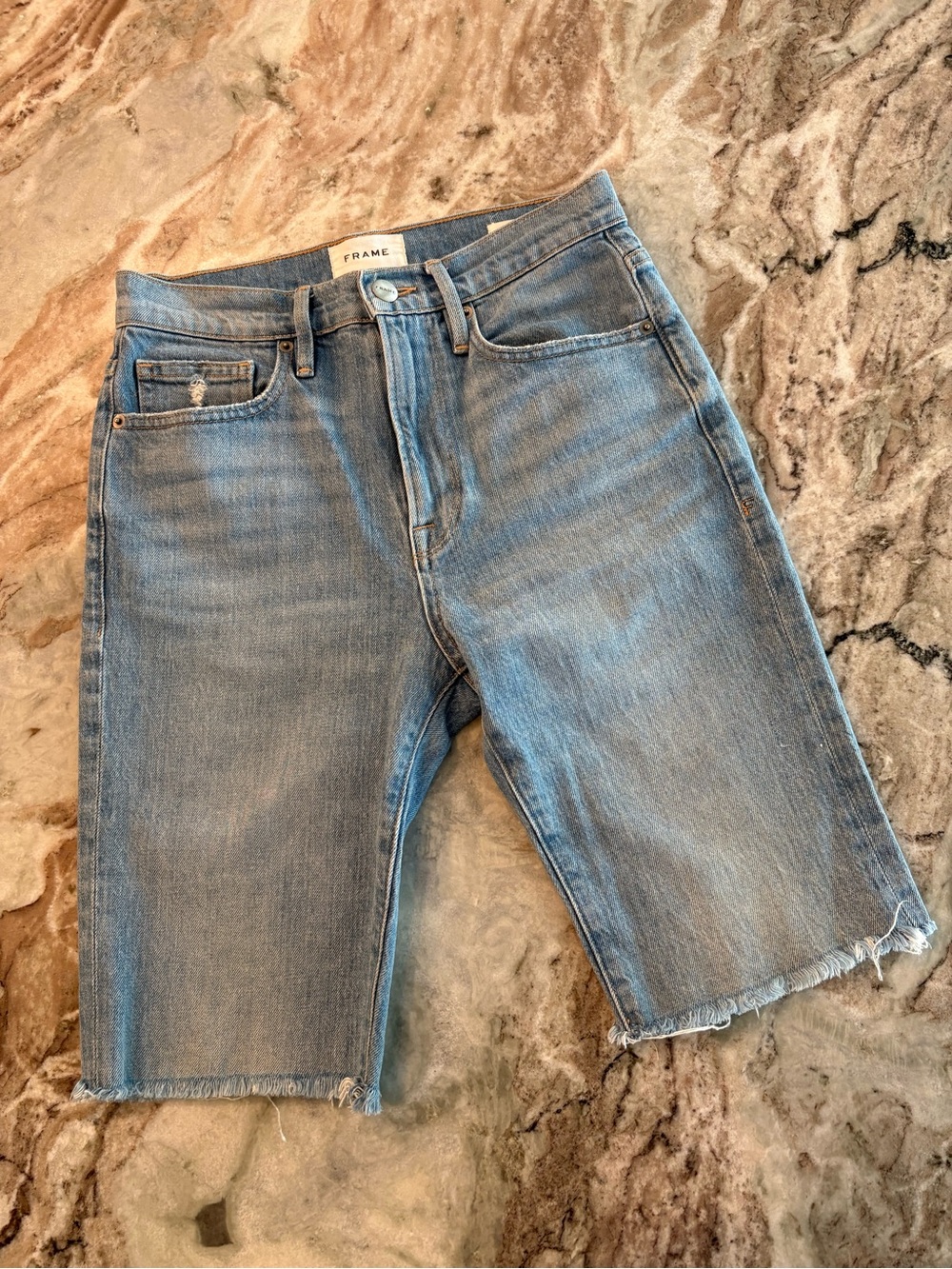 Frame Denim Le Vintage Bermuda Shorts Cut Off Light Wash Size 24 Jeans